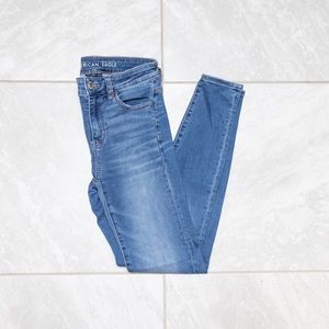 American Eagle High Waisted Jeans